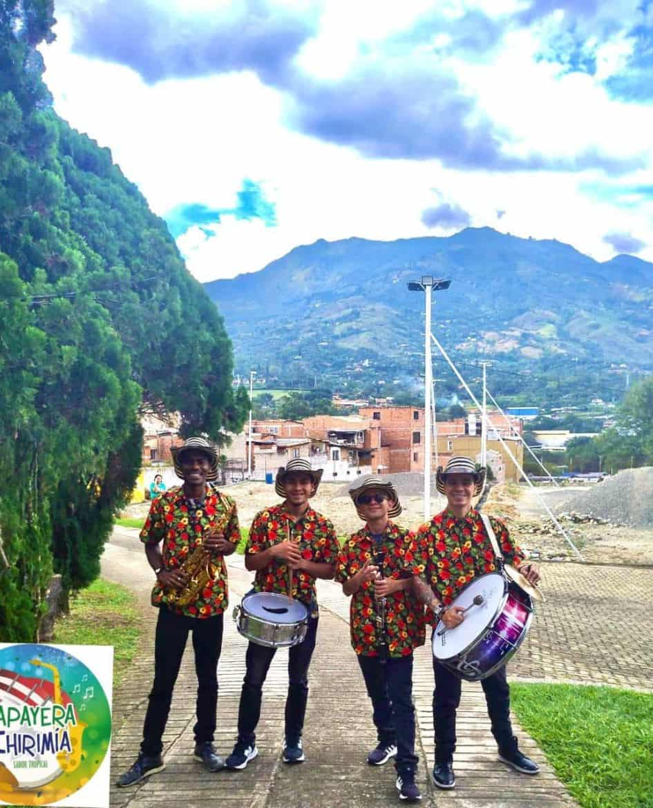Inicio 1 papayeras en Medellín